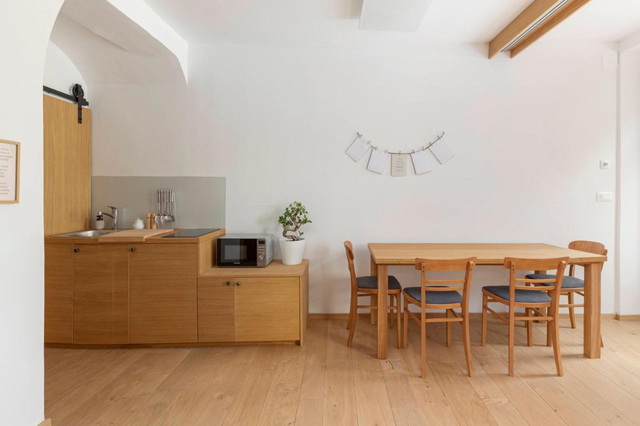 Apartma Jenkova Rezidenca Kranj Eksteriør bilde